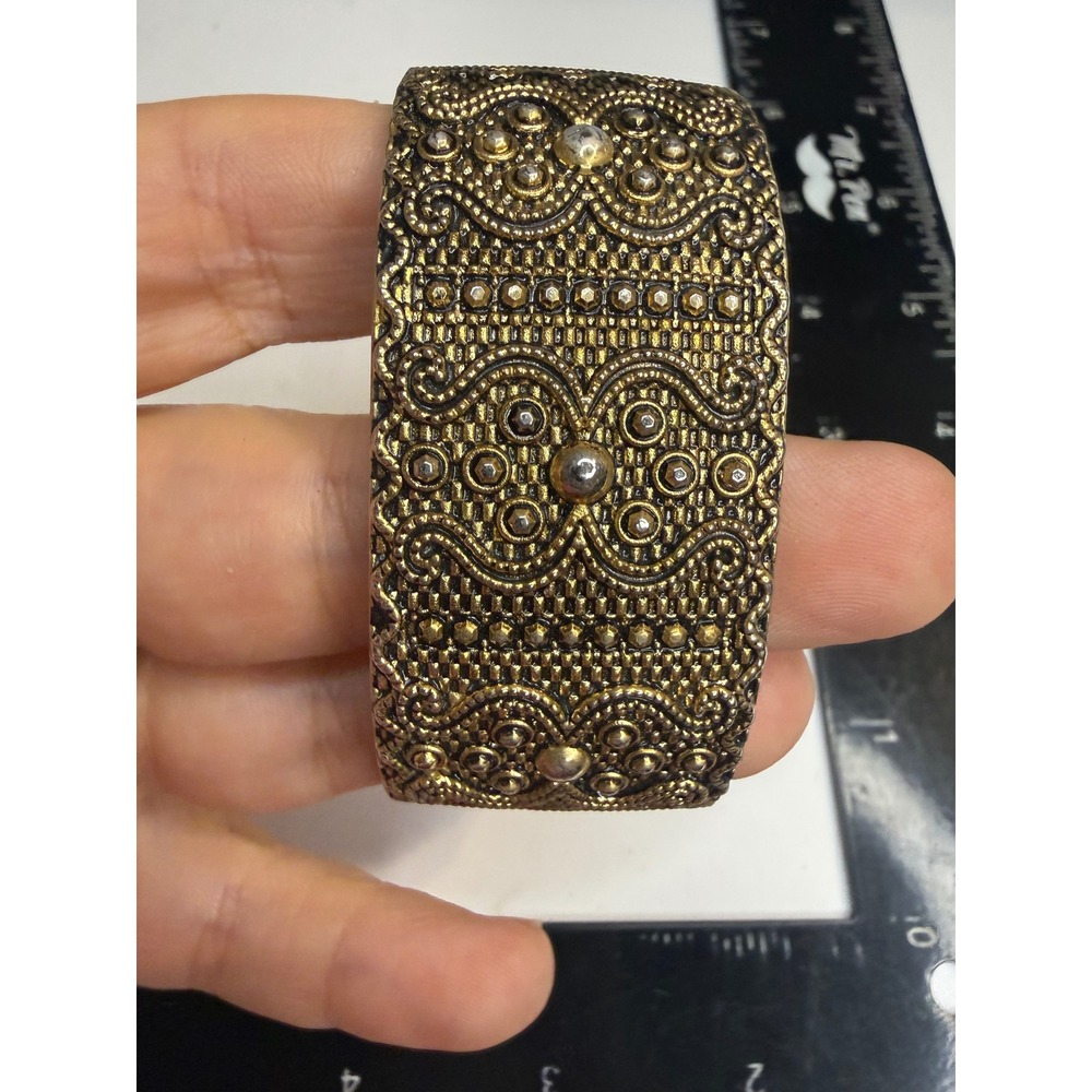 Ornate Gold Tone Hinged Cuff Bracelet Multi Color Rhinestone Filigree Wide Band